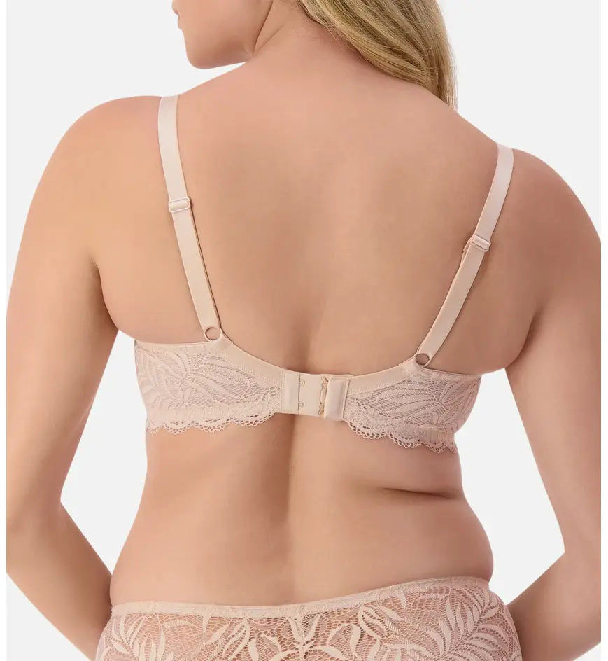 Triumph: ESSENTIAL LACE BALCONETTE PADDED BRA