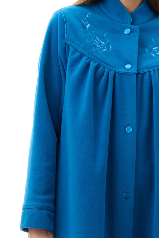 Givoni: High Pile Short Button Gown