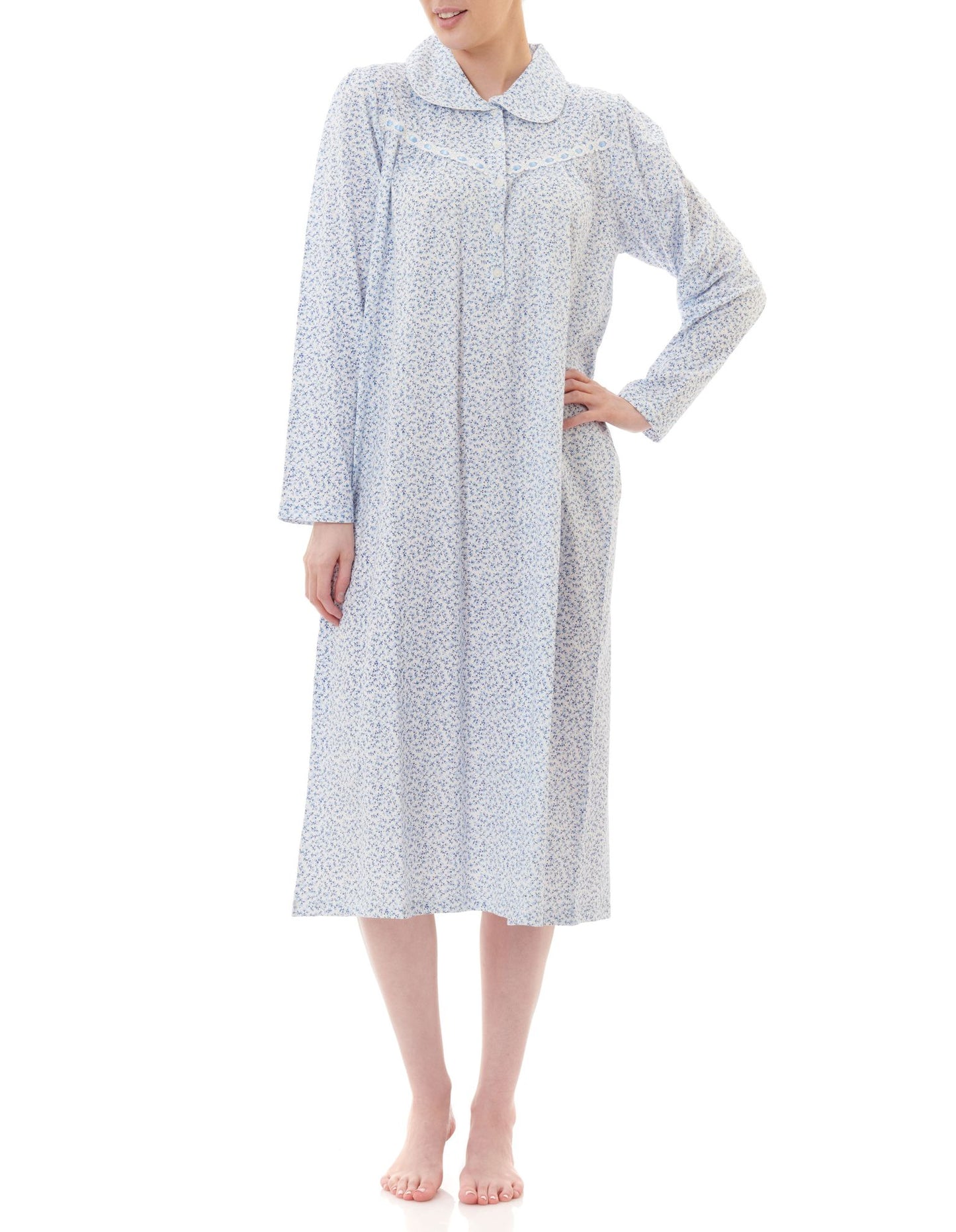 Givoni: Mid Length Nightie. Ribbon Threaded Lace Trim. 'Robin'