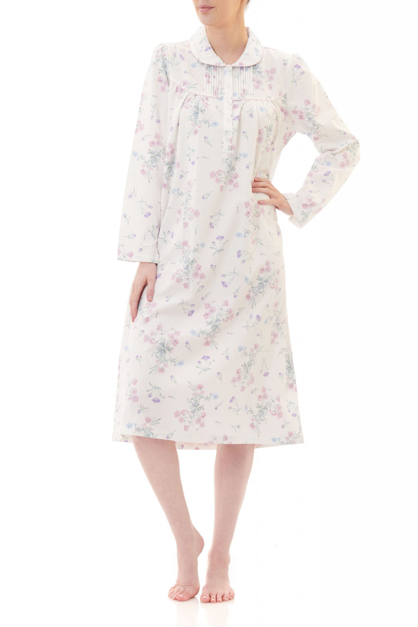 Givoni: Mid Length Nightie. Long Sleeves with Buttons. Satin Piping. 'Vera'