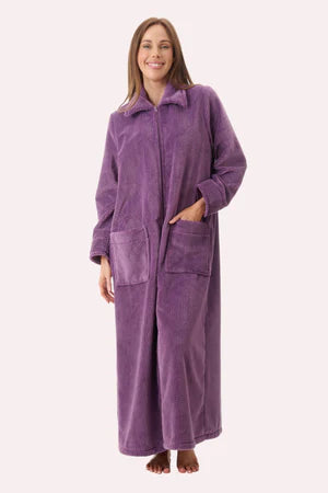 Givoni: Dimple Long Zip Gown