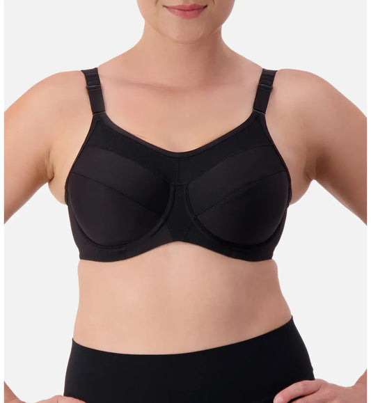 Triumph: Triaction Ultra W