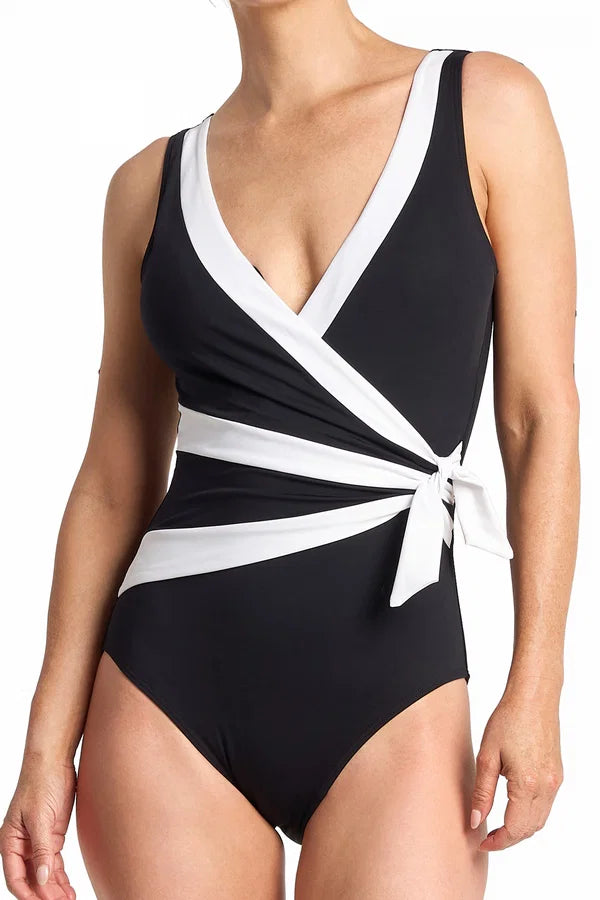 Jantzen - Heritage Classics Sash Surplice One Piece