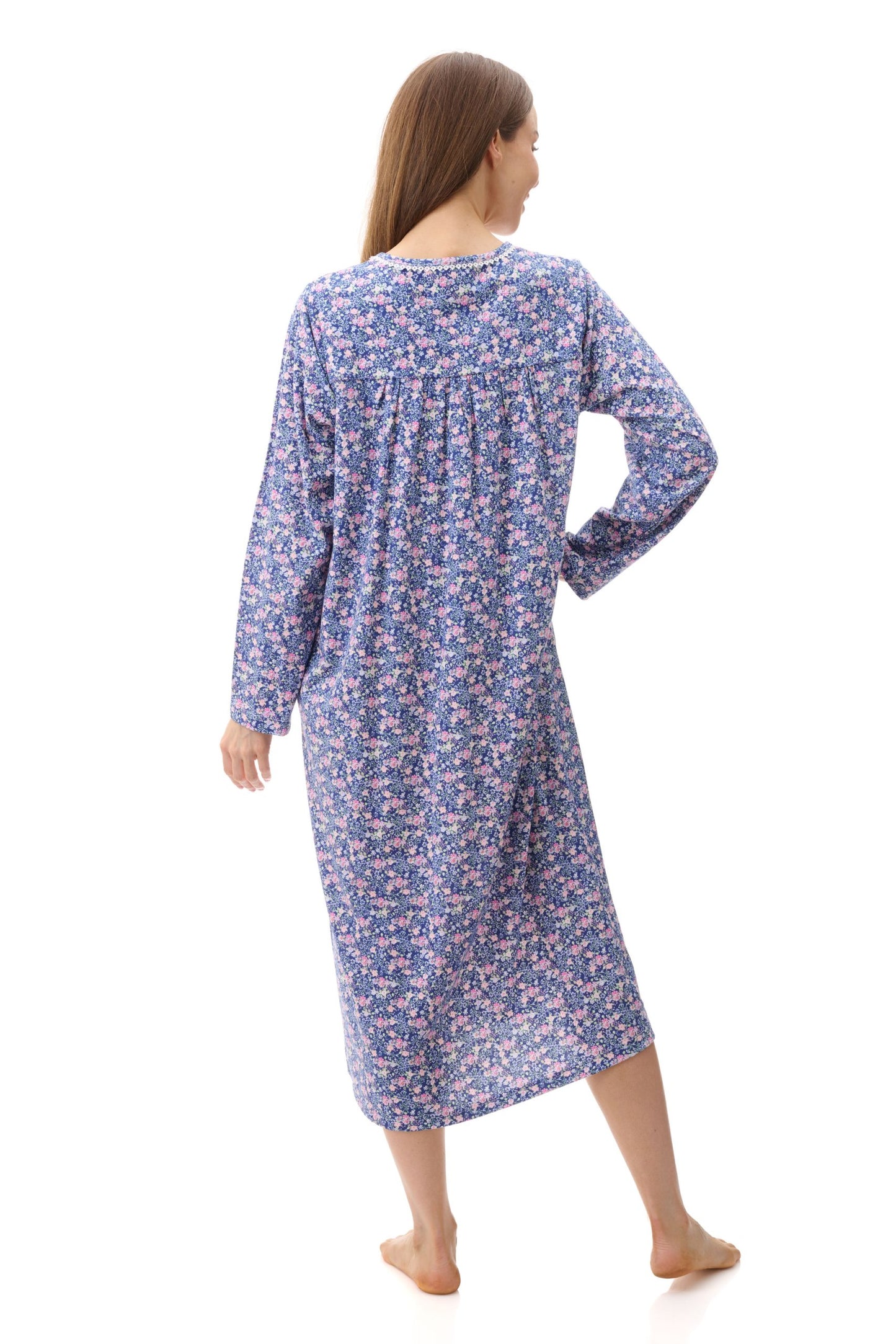 Givoni: Becky Mid Nightie with Yoke and Pintucks