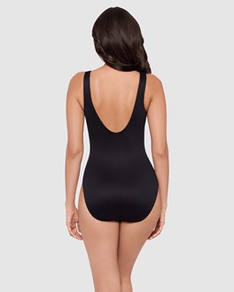 Miraclesuit: Costa D'oro Regatta