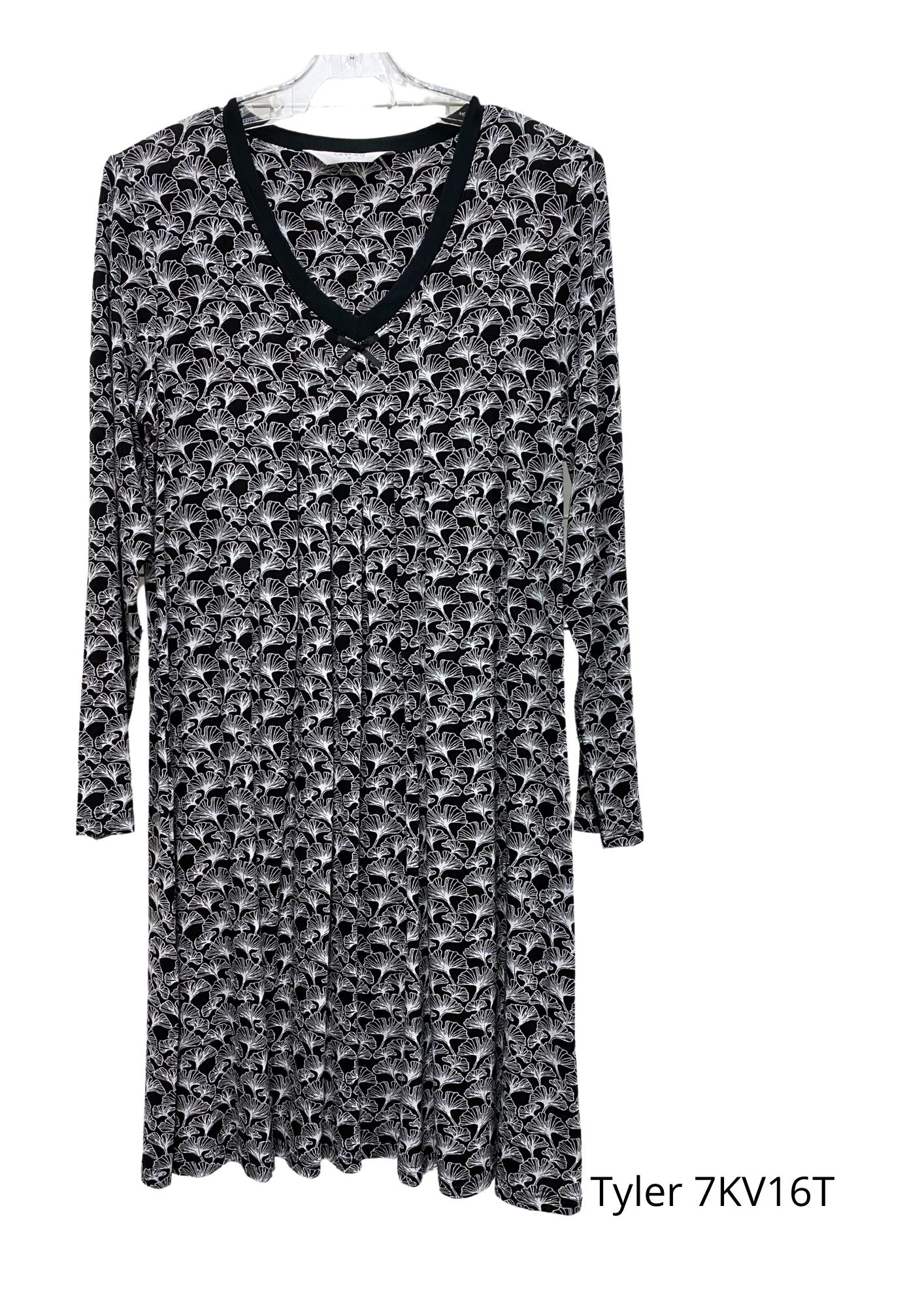 Givoni:  Mid Length Nightie Long Sleeves KV Slinky Knit.  'Tyler'