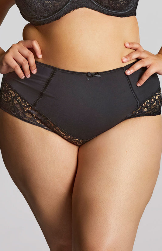 Sculptress: Estel High Waist Brief