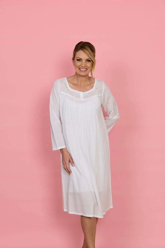 FRENCH COUNTRY:  60's White Cambric Long Sleeve Nightie