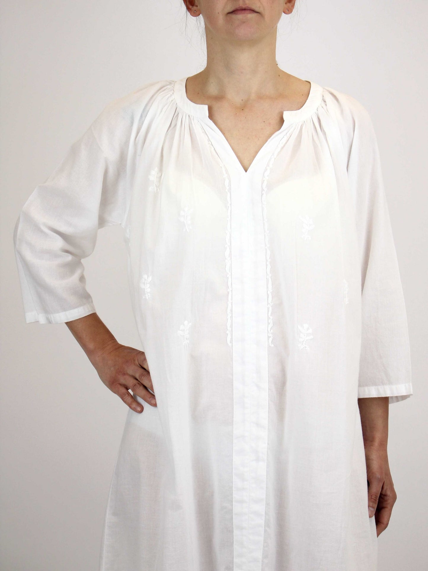 French Country: 3/4 Sleeve Nightie Night Gown. Cotton