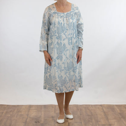 French Country: Nightie with Long Sleeves. Button Front. Cotton.  'Waratah'