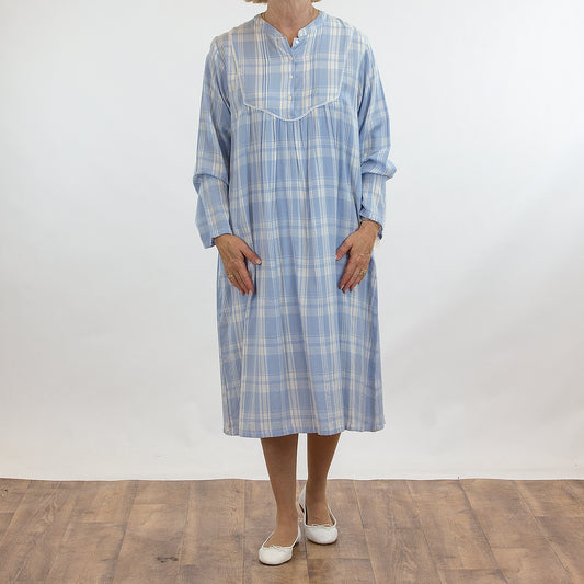 French Country: Nightie with Long Sleeves. Cotton.  'Check Blue'