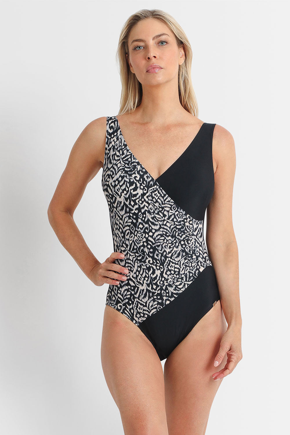 Jantzen : Surplice Swimsuit 1PCE