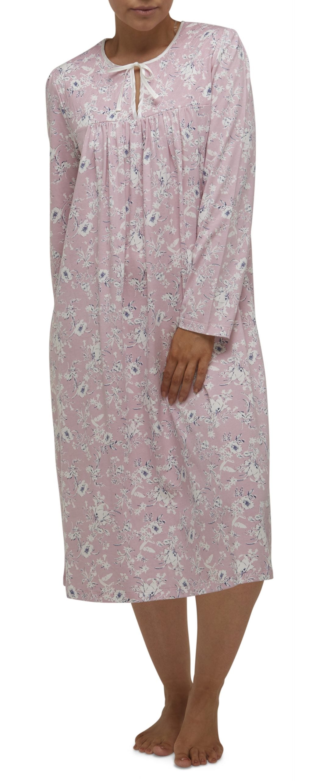Schrank:  Quilted Nightie Mid Length 'Shelley'