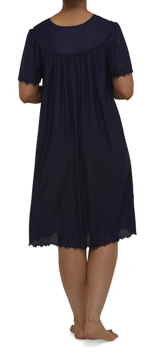 Schrank:  'Trilobal' Short Length Nightie with Embroidery