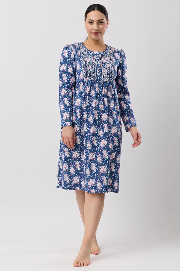SCHRANK:  Bouquet Ruffle Nightie