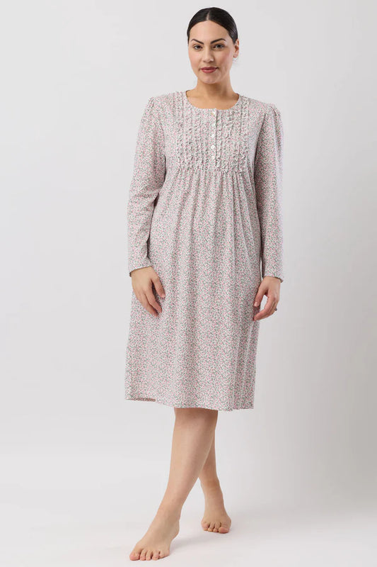 SCHRANK:  Ditsy Long Sleeve Nightie