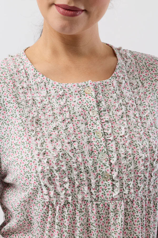 SCHRANK:  Ditsy Long Sleeve Nightie