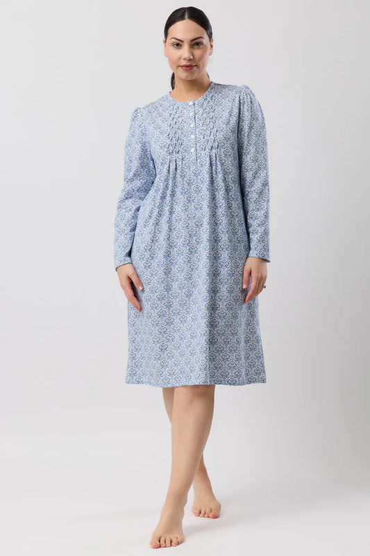 SCHRANK:  Oriental Smock Nightie