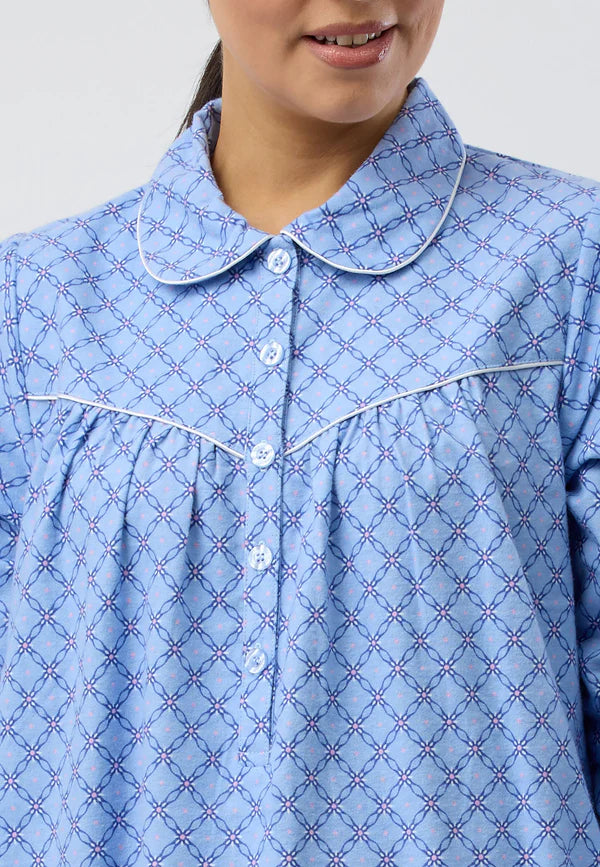 SCHRANK:  Lattice Collared Nightie