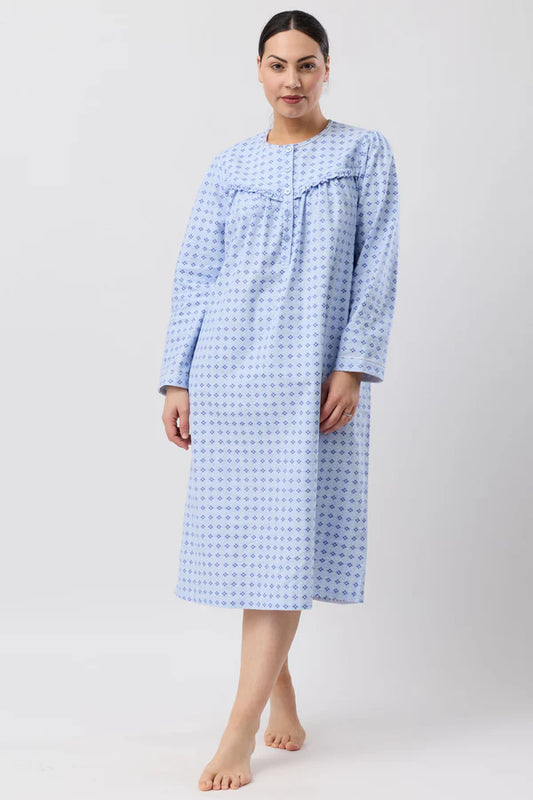 SCHRANK:  Fleur De Lys Flannelette Nightie