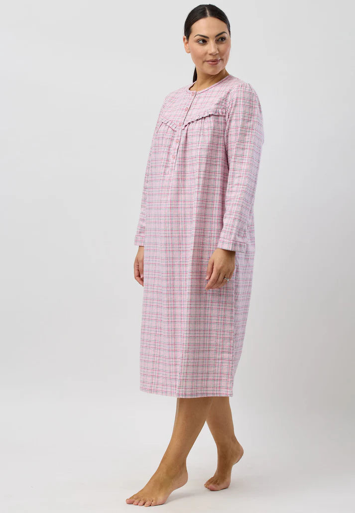 Schrank:  HOUNDSTOOTH NIGHTIE
