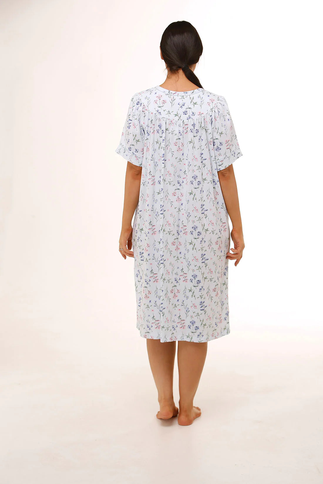 Schrank:  'Meadow' Brunch Coat Button Dressing Gown