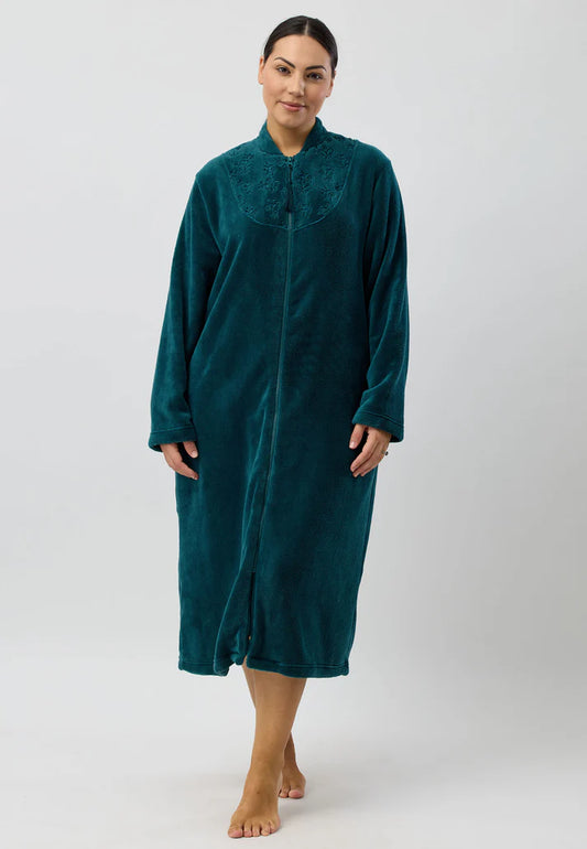 Schrank:  ZIP EMBROIDERED GOWN