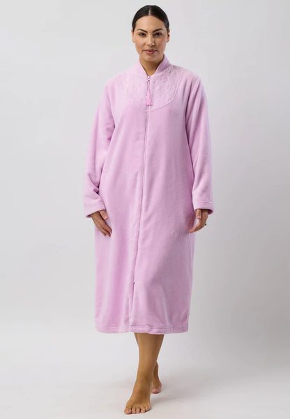 Schrank:  ZIP EMBROIDERED GOWN