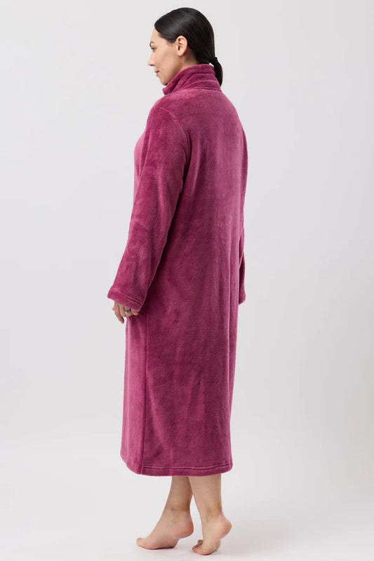 Schrank:  Mid Length Zip Dressing Gown