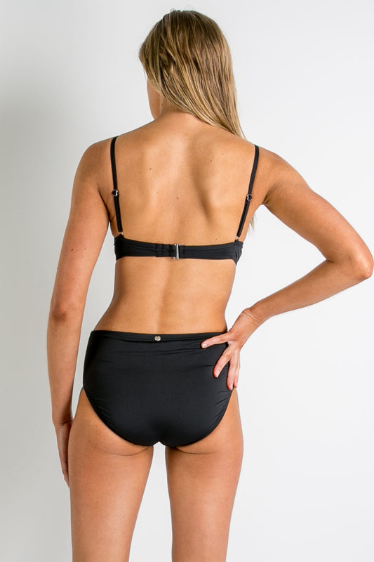 Sunseeker: Basix Slim Fit Pant