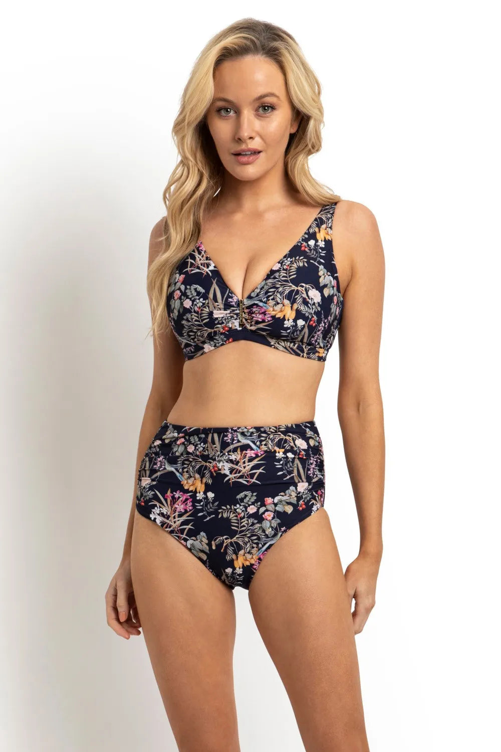 Sunseeker: Waterlily Gathered Retro Pant