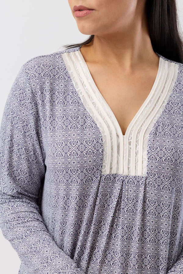 YUU:   Casablanca Long Sleeve Nightie