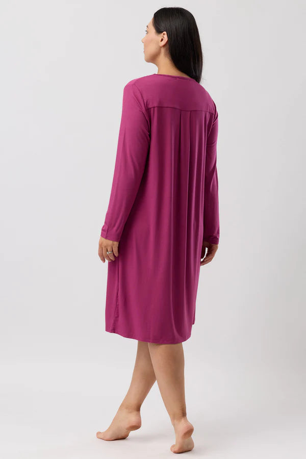 YUU:   Tulip Diamond Pleat Nightie