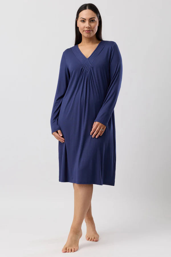 YUU:   Tulip Diamond Pleat Nightie