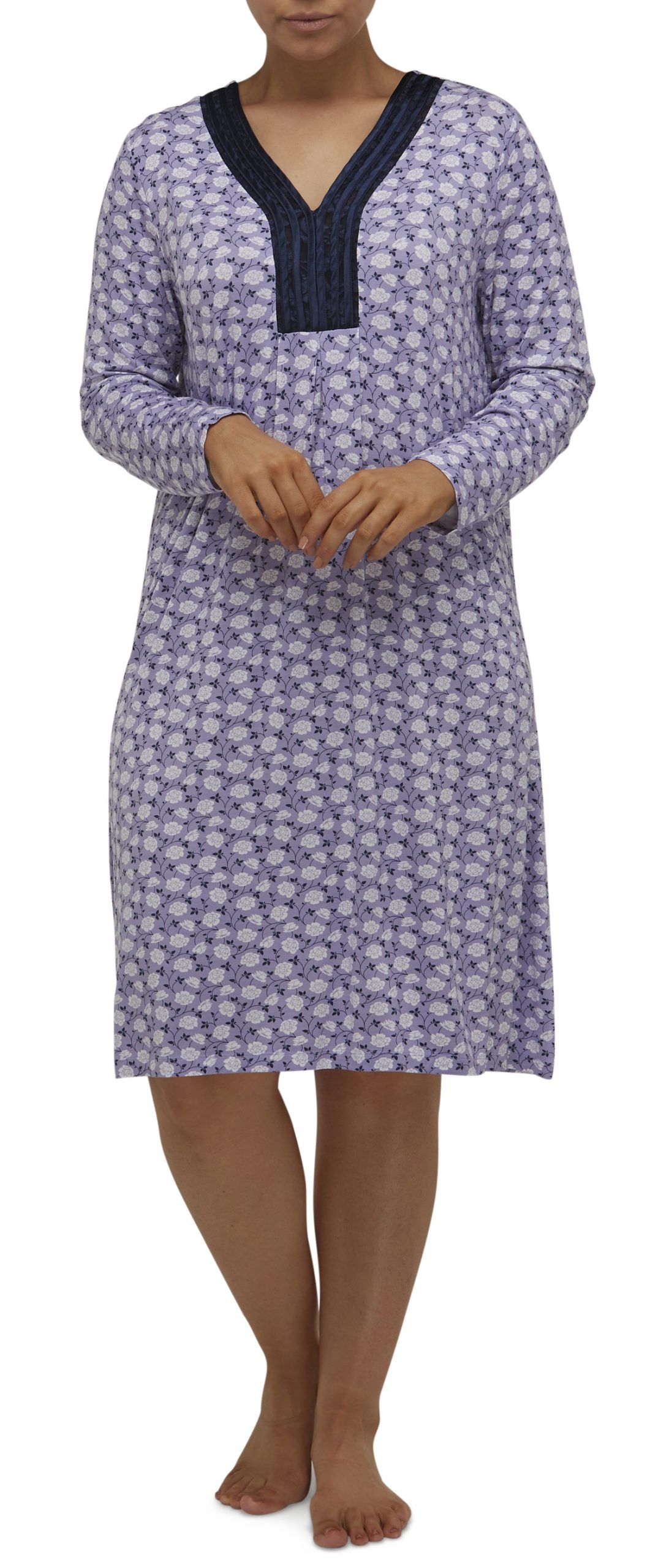 Yuu:  Long Length Rose Dress Nightie 'Wild Roses'