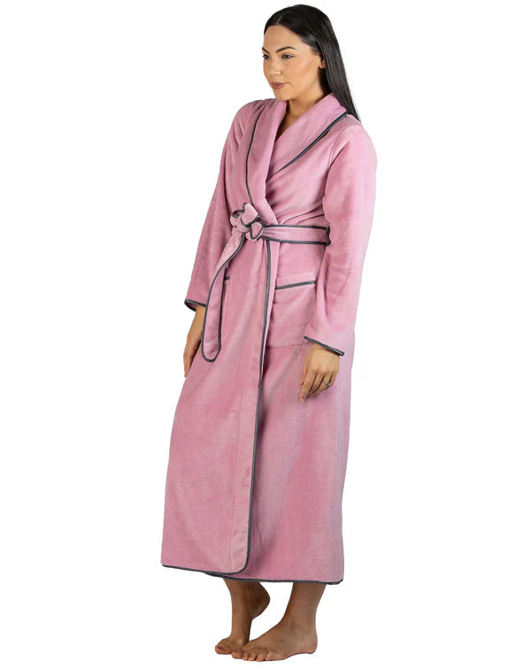 Yuu:  Satin Trim Robe Long
