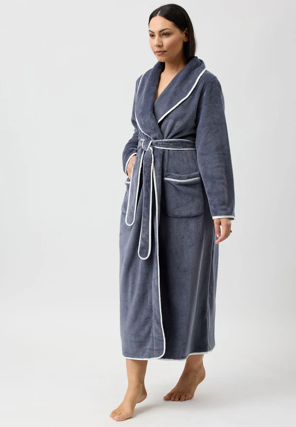 Yuu:  Satin Trim Robe Long
