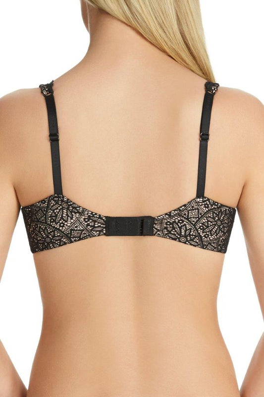 Berlei: Barely There Lace Contour