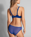 Empreinte: Louise Brief