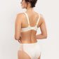 Empreinte: May Panty