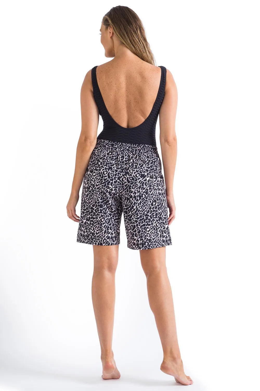 Jantzen: Safari Lower Thigh Boardshort